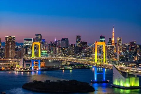 東京ウォーターフロントの夕暮れ