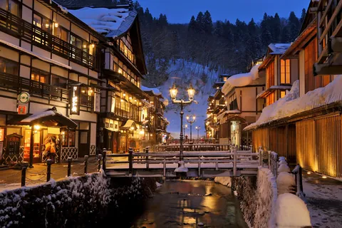 銀山温泉 / 山形県