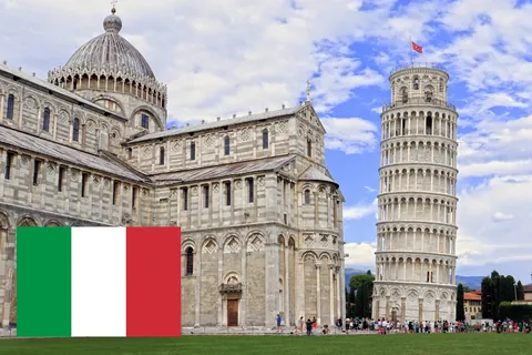 イタリア共和国 ピサのドゥオモ広場