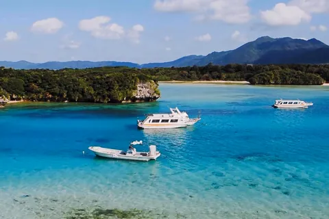 Kabira Bay, Ishigaki Island