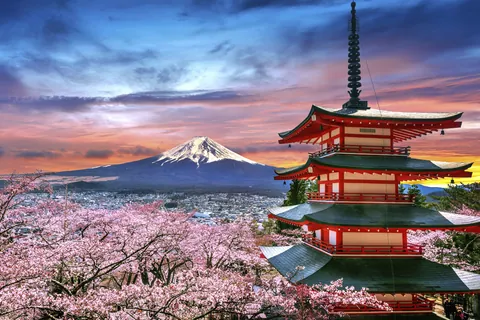 La pagoda Chūreitō y el monte Fuji