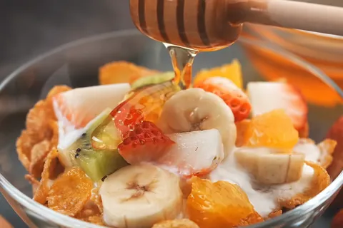 水果酸奶麦片